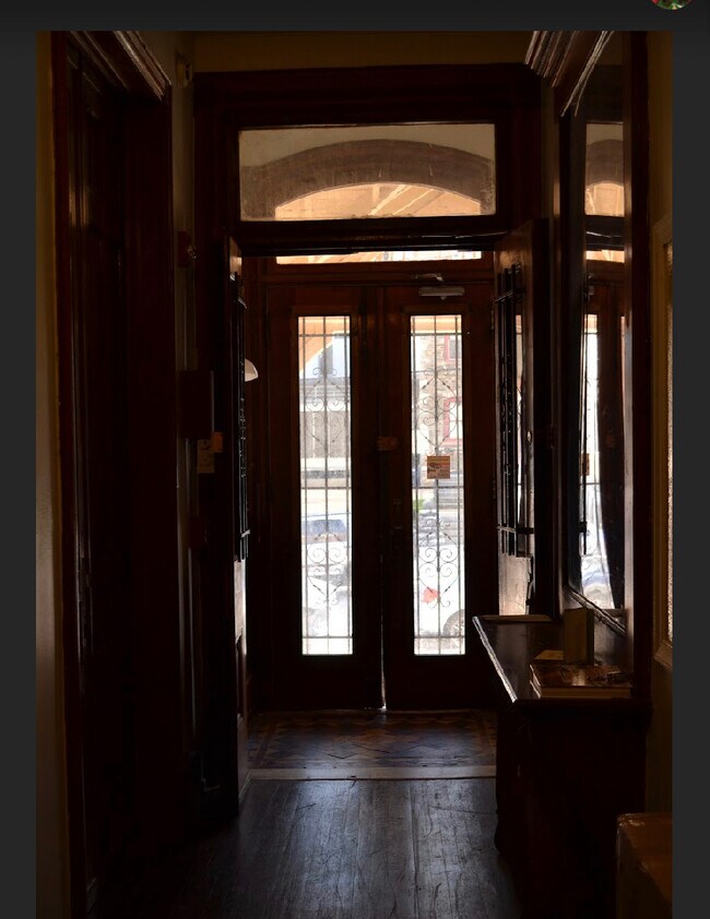 Building Photo - 3325 Powelton Ave