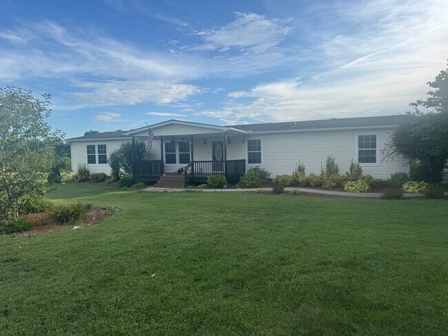 Building Photo - 7617 Rustic Ln