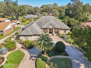 Building Photo - 2553 Spreading Oaks Ln