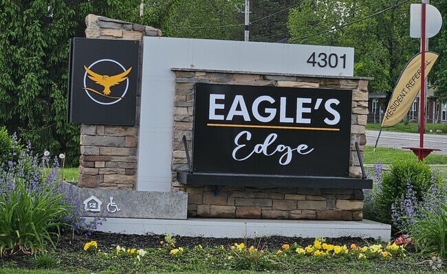 Building Photo - Eagle’s Edge