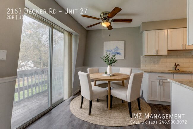 Foto del edificio - 2163 Decker Rd