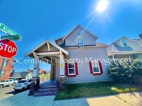 Building Photo - 800 W Galena St