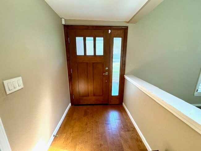 Foto del edificio - Wonderful 2 story home in Walnut Creek nea...