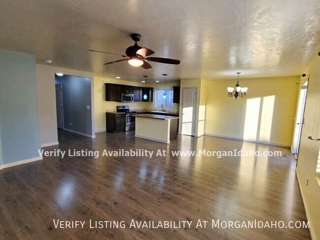 Building Photo - 10627 Pipevine Dr