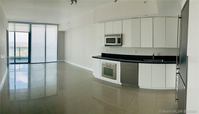 Foto del edificio - 92 SW 3rd St