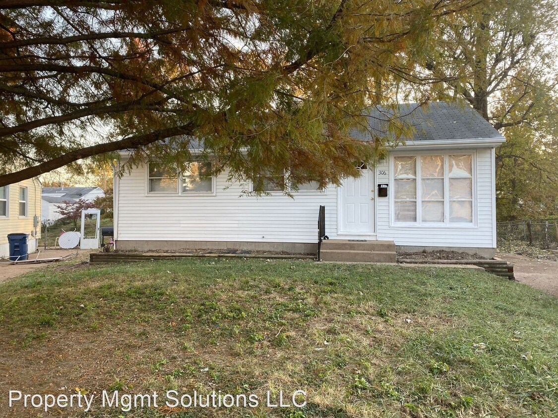 3 br, 1 bath House 306 Banff Cir House Rental in Glasgow Village