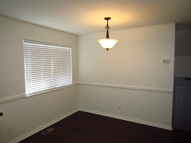 Building Photo - 1454 E 820 S