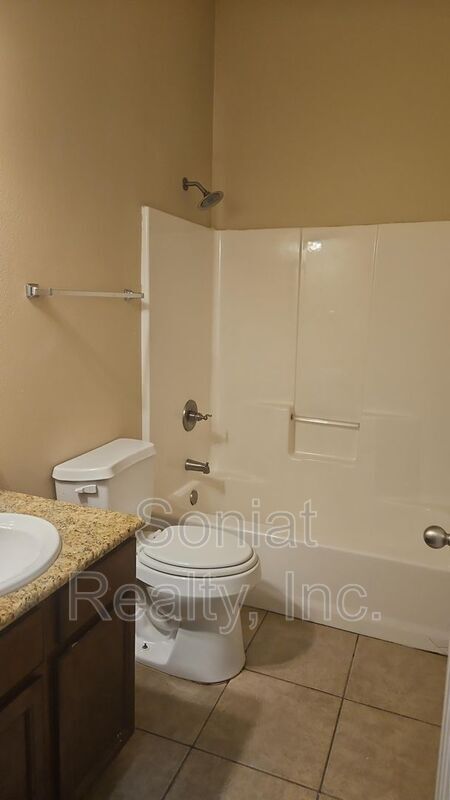 Foto del edificio - 4022 Baudin St