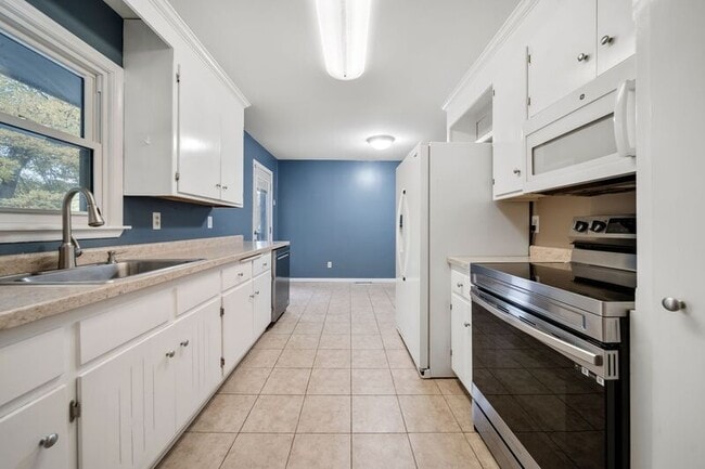 Foto del edificio - 6367 Zinnia Ln N