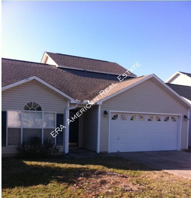 Building Photo - 136 Beach Dr