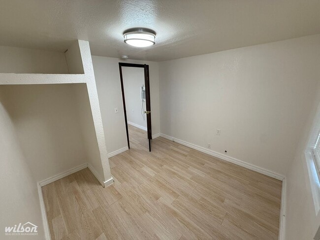 Foto del edificio - 1531 McKinley Ave