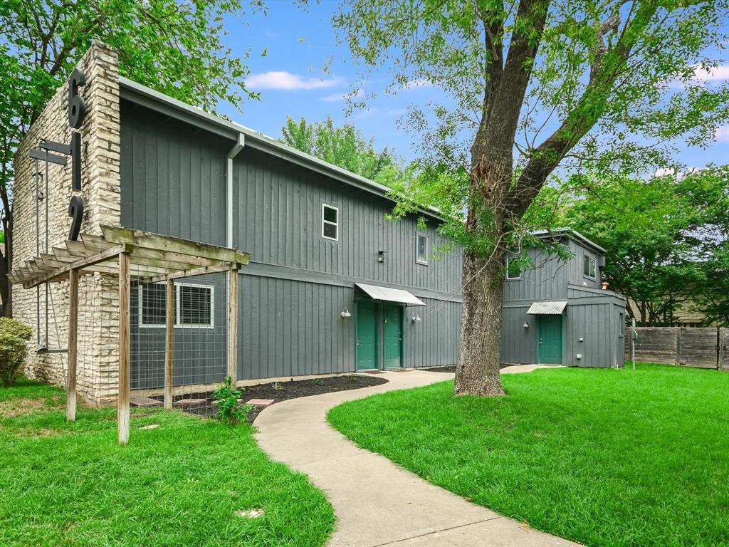 Foto principal - 612 Franklin Blvd
