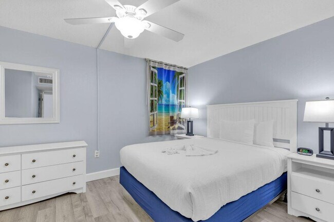 Foto del edificio - 1700 N Ocean Blvd