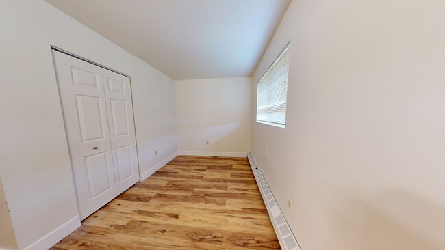 Building Photo - 1350 Evers Dr