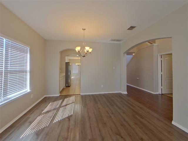 Foto del edificio - 2784 Sweetbriar Ln