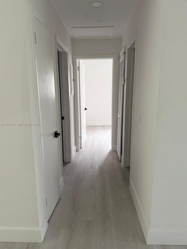 Foto del edificio - 5023 SW 93rd Ave