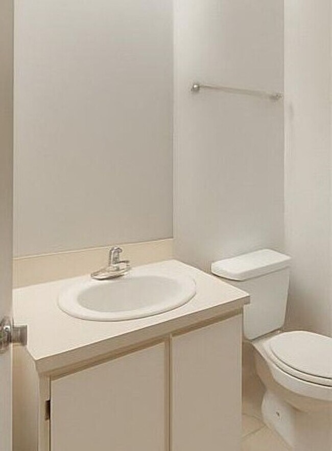 Foto del edificio - 2B/2B