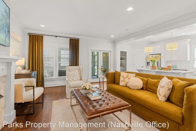 Foto del edificio - 5 br, 4.5 bath House - 1010A Caldwell Ave