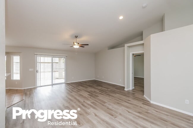 4890 E Shapinsay Dr - 4