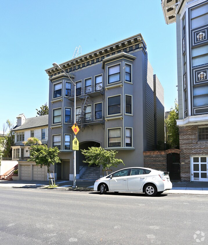 Primary Photo - 3251 Washington St