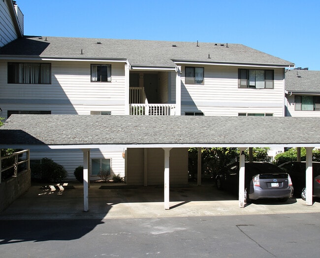 Building Photo - FULLY RENOVATED 2 BED, 2 BATH FACTORIA CON...