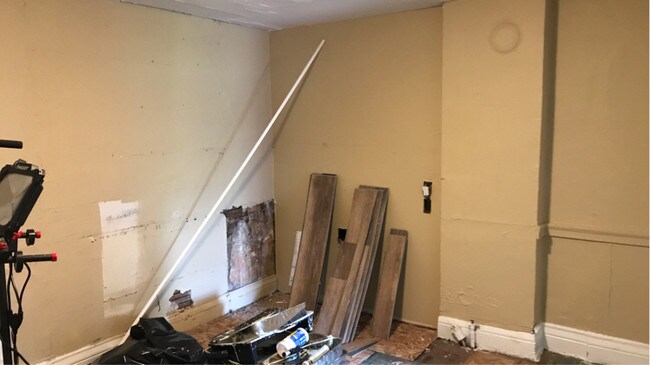 Building Photo - 88 Fairbanks St