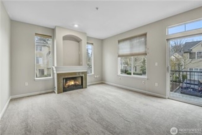 Foto del edificio - 3Bd/2.5Ba Kirkland Townhouse