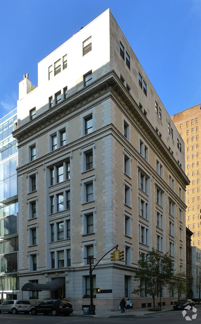 Foto principal - 61 Irving Pl