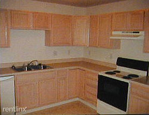 Building Photo - 500 Indian Trail Ct