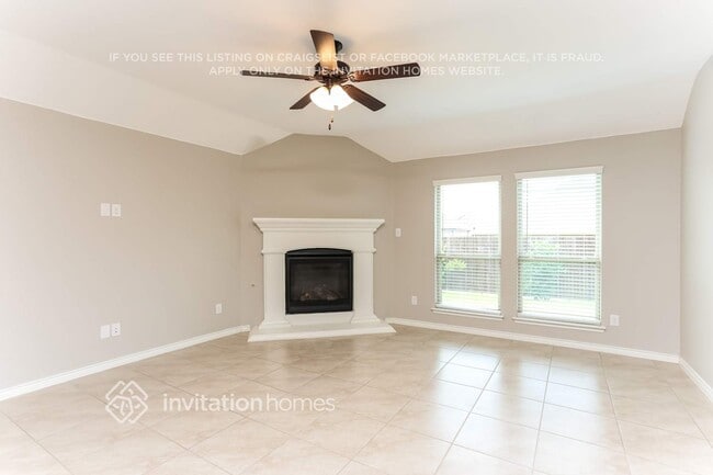Building Photo - 3217 Larkin Ln