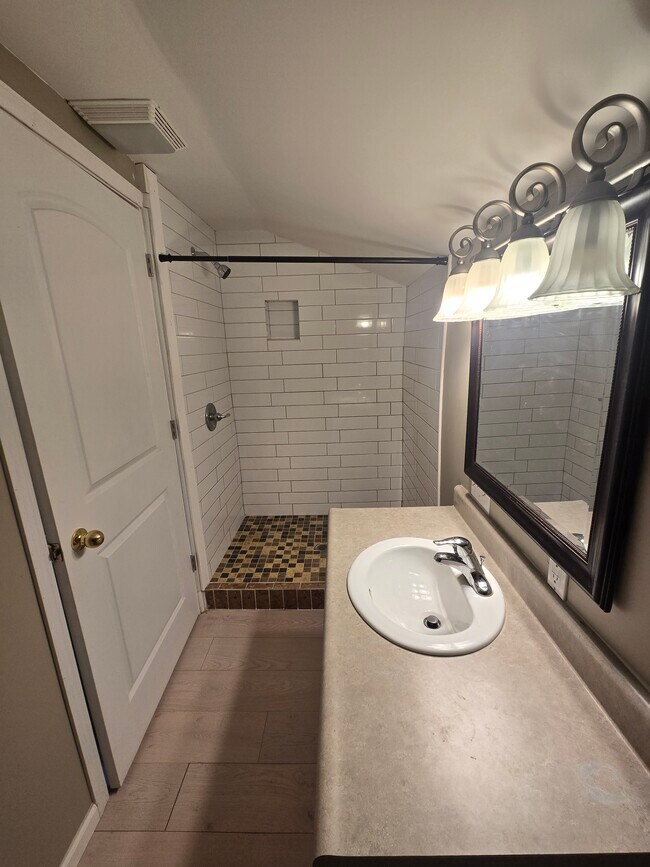 Foto del edificio - 311 Fountain St