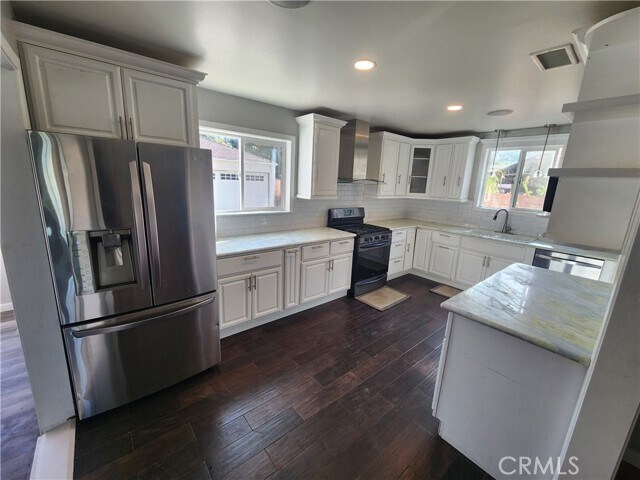 Building Photo - 4025 Terracina Dr