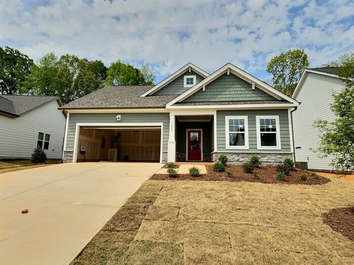 1029 Grey Flint Pl, Mebane, NC 27302 House Rental in Mebane, NC