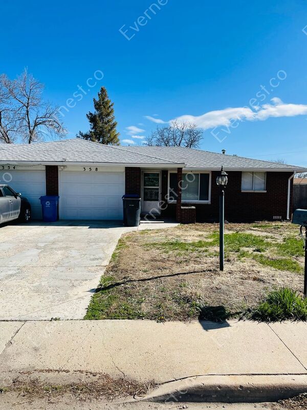 358 W 43rd St, Loveland, CO 80538 Condo for Rent in Loveland, CO