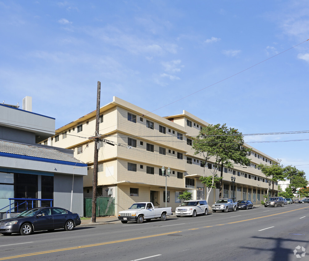 Building Photo - Island West Apartments