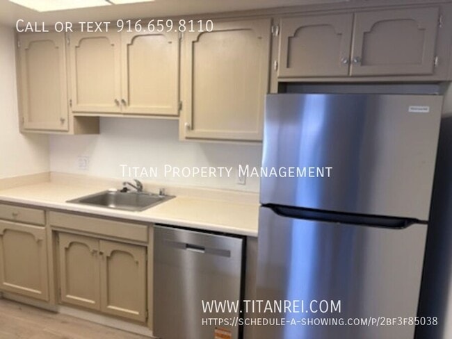 Photo - 1050 Clinton Rd Apartment