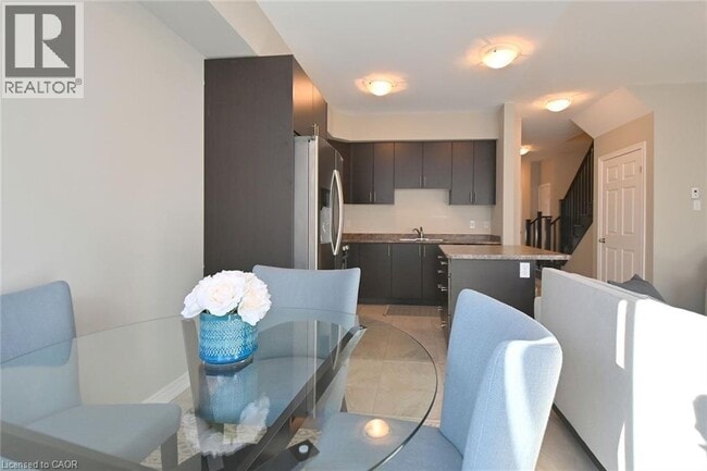 Building Photo - 55 Madonna Dr