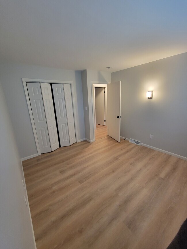 Bedroom #1 - 5666 Roseworth Ct SE