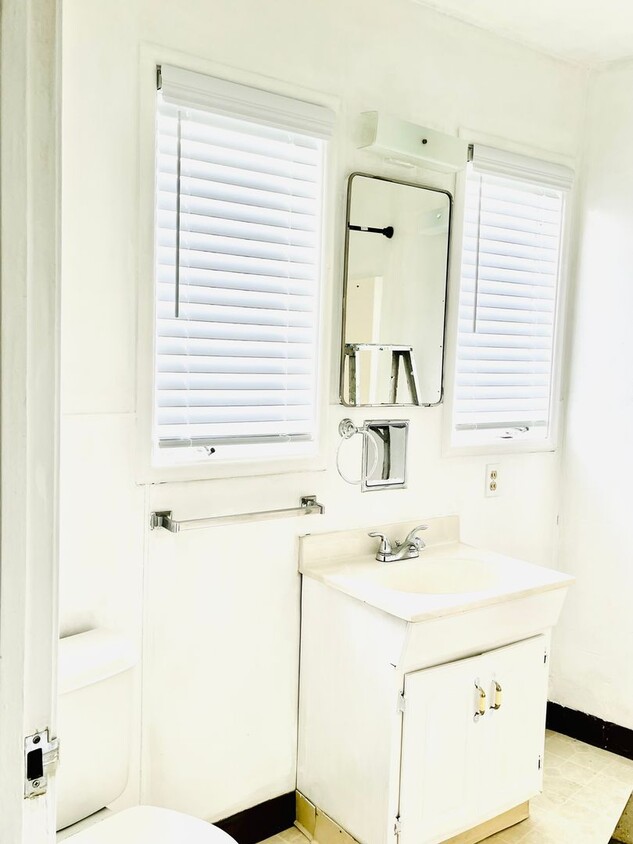 Foto principal - Twain Harte Apartment! New Paint/New Floor...