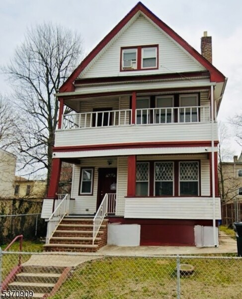 Foto principal - 120 N 14th St