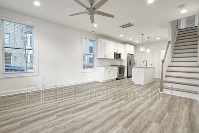 Building Photo - 127A Wellie Hill Place