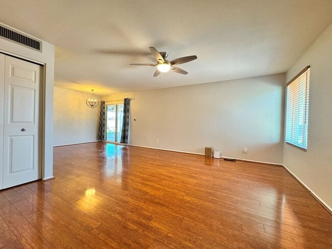 Building Photo - REMODELED 4 BEDROOM HOME WITH HUGE YARD, C...