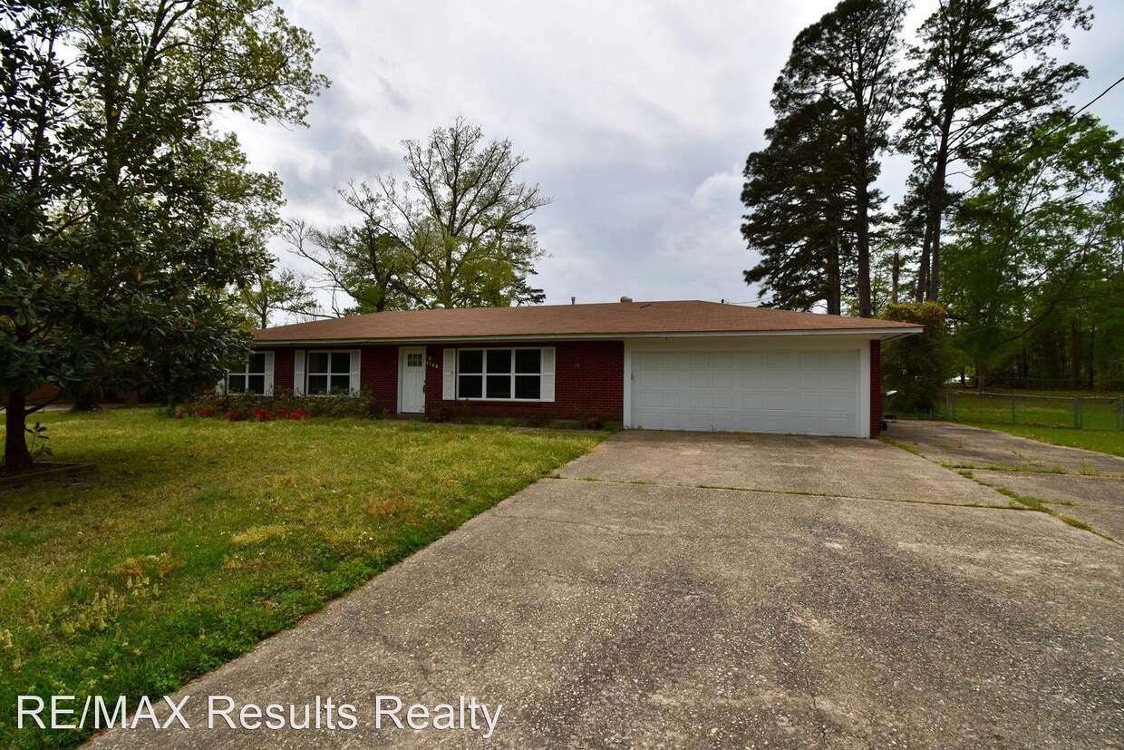 3 br, 1 bath House 1102 S. Maple St. House Rental in Ruston, LA