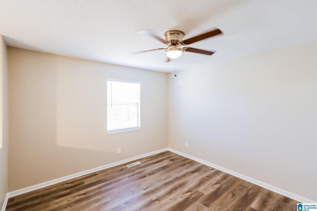 Building Photo - 2813 Sayers Rd