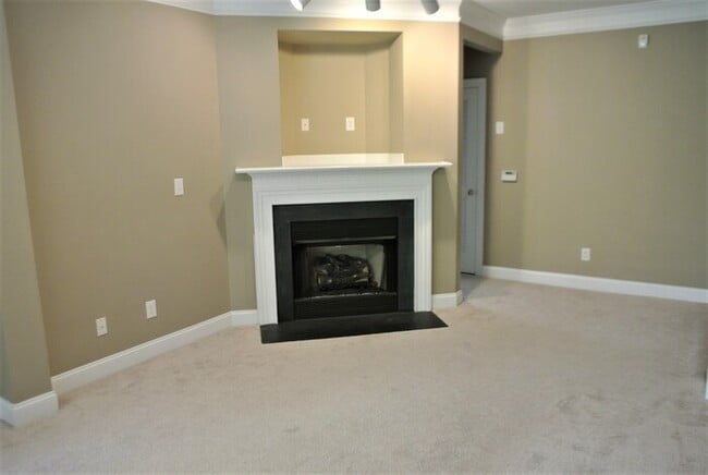 Photo - 1621 Providence Glen Dr House