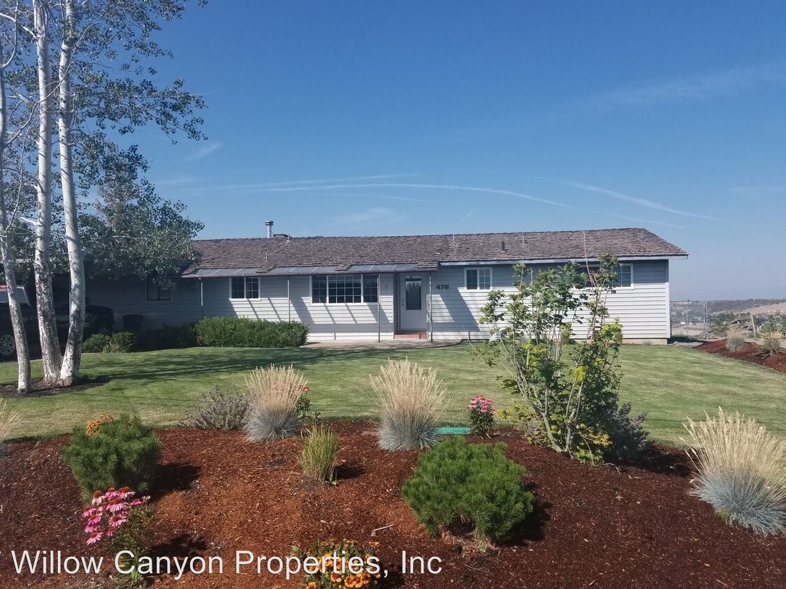 Foto principal - 3 br, 2 bath House - 476 NE Bean Drive