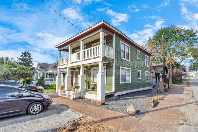 Photo - 2202 Kane St Townhome