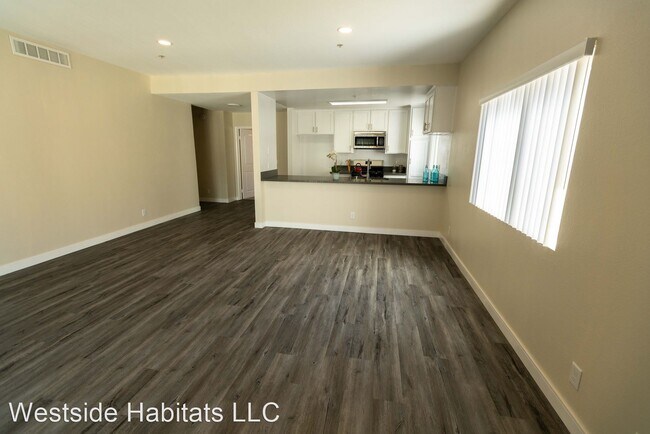 Foto del edificio - 7057 Lanewood Ave