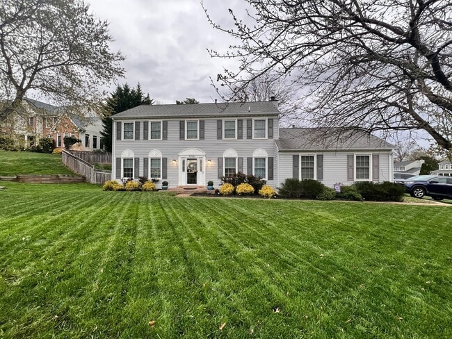 Building Photo - 5706 Rocky Run Dr