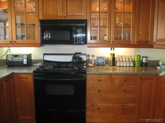 Kitchen - 26128 Alizia Canyon Dr